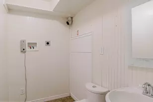 2611 N 1600 E, Layton, UT 84040 - Photo 18