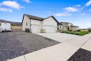 3577 S Garibaldi Wy, Saratoga Springs, UT 84045 - Photo 4