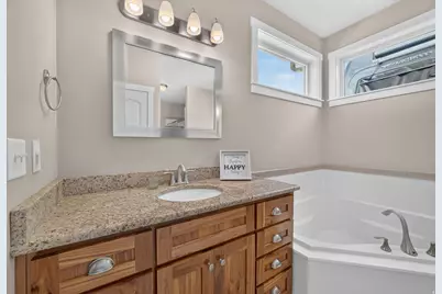 278 E Larsen Ln, Harrisville, UT 84404 - Photo 18