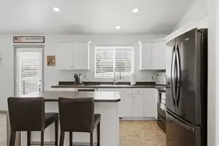 7245 W Silhouette Ln S, West Jordan, UT 84081 - Photo 24