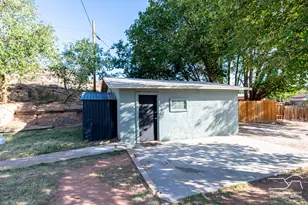 527 N Main St, Hurricane, UT 84737 - Photo 20