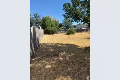 4460 S Summerwood St W, Taylorsville, UT 84123 - Photo 34