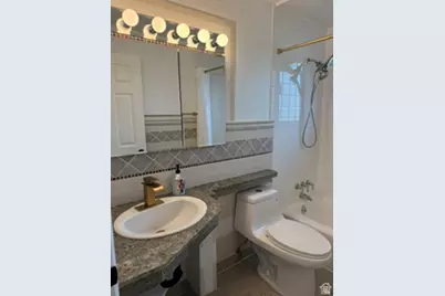 4460 S Summerwood St W, Taylorsville, UT 84123 - Photo 18