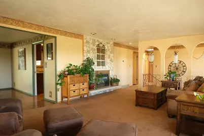 2546 E Campus Dr, Cottonwood Heights, UT 84121 - Photo 10