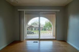 2546 E Campus Dr, Cottonwood Heights, UT 84121 - Photo 18