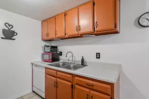 722 E 3720 S, Salt Lake City, UT 84106 - Photo 28