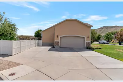 14227 S Rosaleen Ln W, Herriman, UT 84096 - Photo 4
