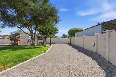 3183 S George Pl, Magna, UT 84044 - Photo 20