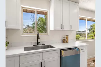 704 N 4500 W, West Point, UT 84015 - Photo 22