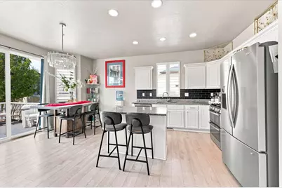 9572 S Lea Heather Way, West Jordan, UT 84081 - Photo 8