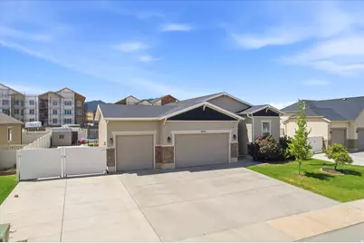 9572 S Lea Heather Way, West Jordan, UT 84081 - Photo 2