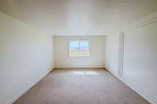 111 W Lacewood Ln, Vineyard, UT 84059 - Photo 14