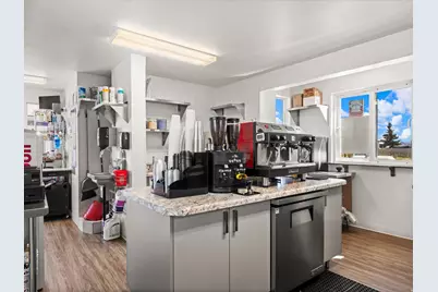 220 W 10 St S, Garden City, UT 84028 - Photo 22
