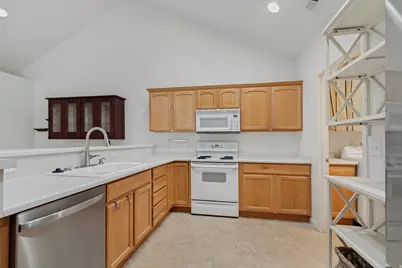 1045 E 470 N #A4, Lehi, UT 84043 - Photo 12