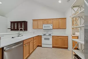 1045 E 470 N, Lehi, UT 84043 - Photo 12