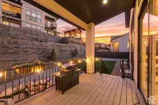 1874 W Oakridge Dr N, Lehi, UT 84043 - Photo 2