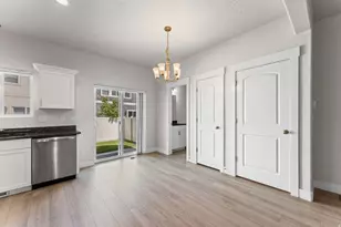 8704 N Pebble Aly, Eagle Mountain, UT 84005 - Photo 10