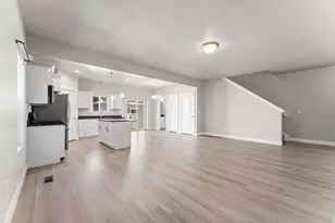 8704 N Pebble Aly, Eagle Mountain, UT 84005 - Photo 2