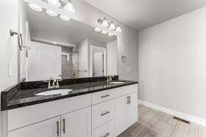 8704 N Pebble Aly, Eagle Mountain, UT 84005 - Photo 16