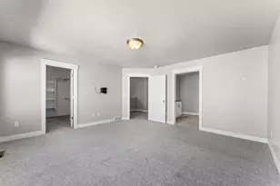 8704 N Pebble Aly, Eagle Mountain, UT 84005 - Photo 18