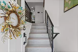 9633 S Sleepy Hollow Cir, Sandy, UT 84094 - Photo 4