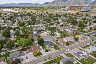 9633 S Sleepy Hollow Cir, Sandy, UT 84094 - Photo 40