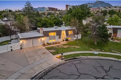 9633 S Sleepy Hollow Cir, Sandy, UT 84094 - Photo 48
