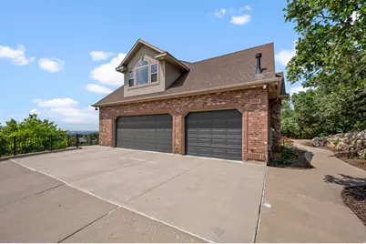 3203 E Fernwood Dr, Layton, UT 84040 - Photo 70