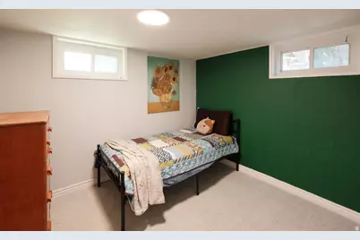 153 S Lakeview Dr, Clearfield, UT 84015 - Photo 26