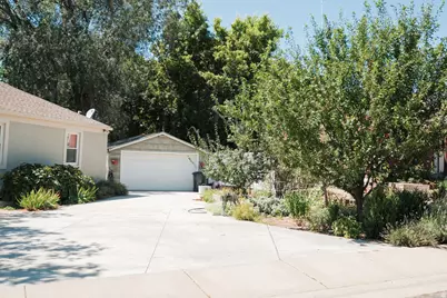 153 S Lakeview Dr, Clearfield, UT 84015 - Photo 6