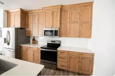 384 W Ropelato Dr, Nibley, UT 84321 - Photo 4