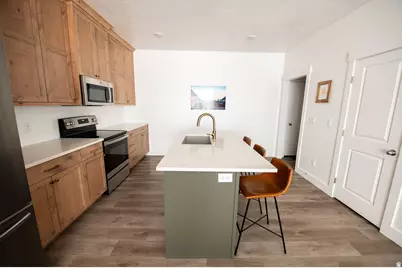 384 W Ropelato Dr, Nibley, UT 84321 - Photo 6