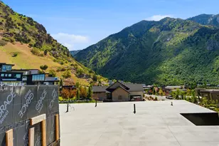 4029 E Canyon Estate Dr, Cottonwood Heights, UT 84121 - Photo 8