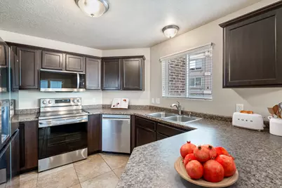 104 E Resaca Dr #E1, Sandy, UT 84070 - Photo 4