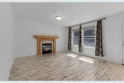 2353 W Mont Blanc Dr S, Riverton, UT 84065 - Photo 8