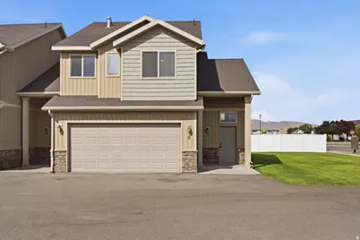 2615 W 500 N #9, Tremonton, UT 84337 - Photo 2