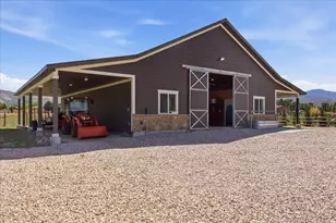 560 S 8600 E, Huntsville, UT 84317 - Photo 50