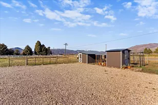 560 S 8600 E, Huntsville, UT 84317 - Photo 48