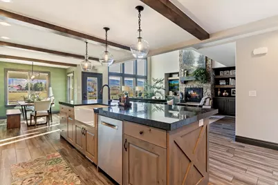560 S 8600 E, Huntsville, UT 84317 - Photo 14
