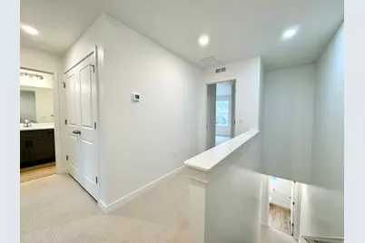 1650 N Main St, Layton, UT 84041 - Photo 10