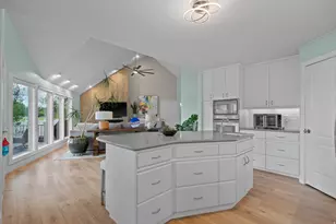1586 Bowden Cir, Salt Lake City, UT 84117 - Photo 14