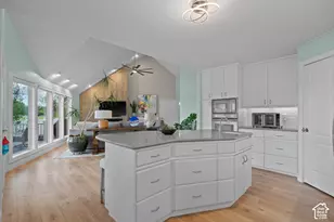 1586 Bowden Cir, Salt Lake City, UT 84117 - Photo 16