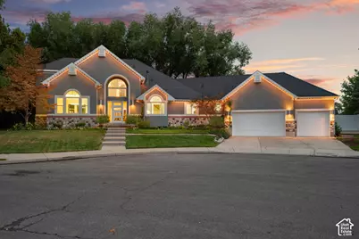 1586 Bowden Cir, Salt Lake City, UT 84117 - Photo 2