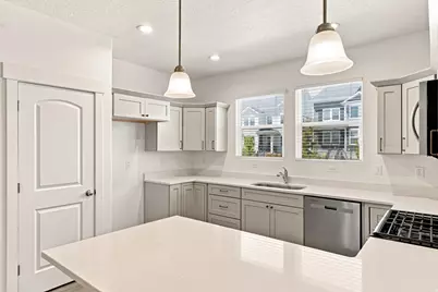 2076 N 4100 W #466, Lehi, UT 84043 - Photo 8