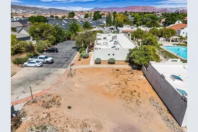 1999 W Canyon View Dr #51, Saint George, UT 84770 - Photo 8