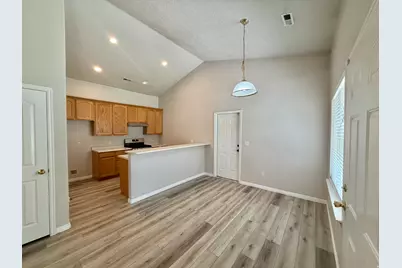 7304 S Geralee Ln, West Jordan, UT 84084 - Photo 6