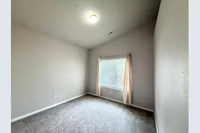 7304 S Geralee Ln, West Jordan, UT 84084 - Photo 16