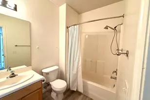 7304 S Geralee Ln, West Jordan, UT 84084 - Photo 18