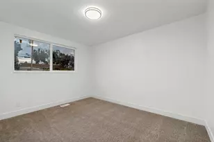 1104 E 5235 S, Murray, UT 84117 - Photo 14