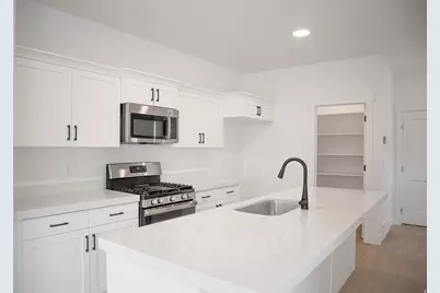 1376 E Goldie Lou Lane Unit #45, Eagle Mountain, UT 84005 - Photo 2